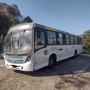 Neobus - Chassis Mercedes ( Micrão 3 Portas )